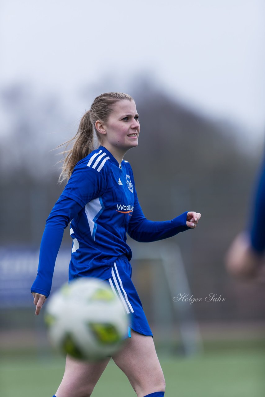 Bild 81 - F SSC Hagen Ahrensburg - SV Frisia Risum-Lindholm : Ergebnis: 1:2